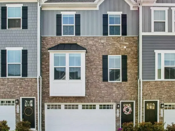 2050 Dornoch Rd, Tega Cay, SC 29708