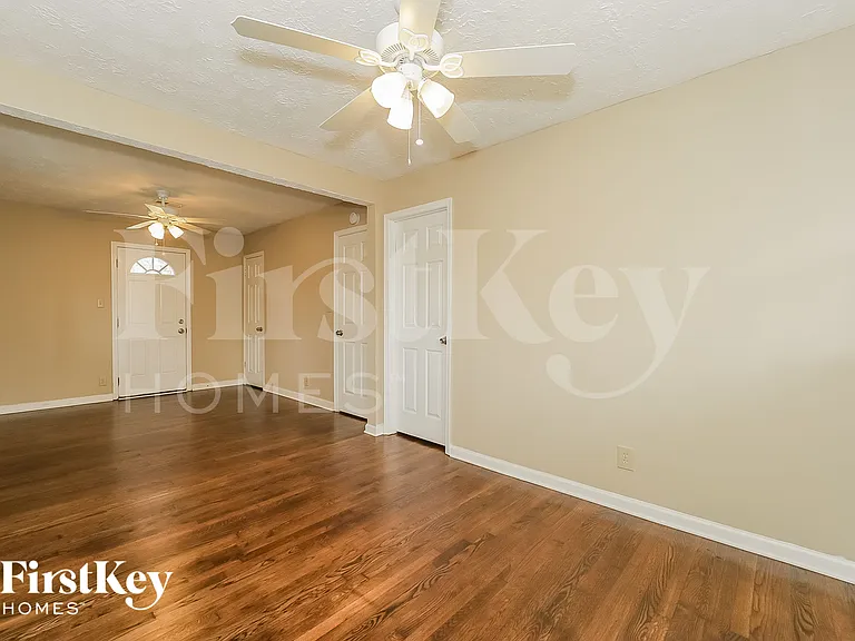 1300 Anderson Mill Rd — Photo 9