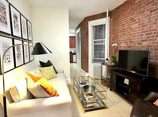 145 Waverly Pl #4, New York, NY 10014