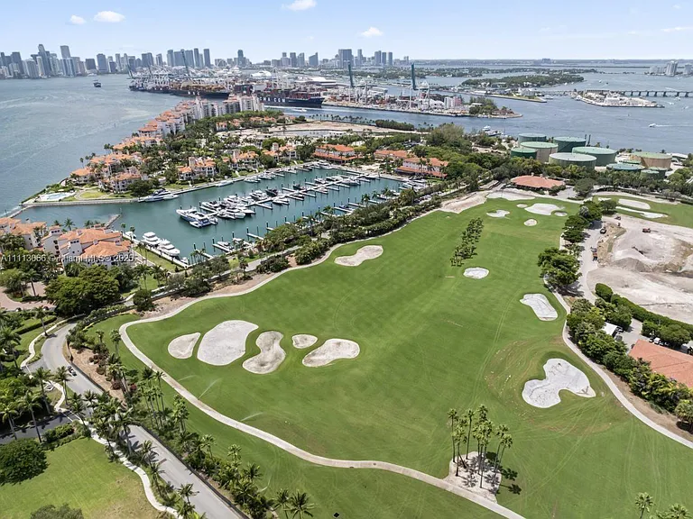 19143 Fisher Island Dr #19143 — Photo 86