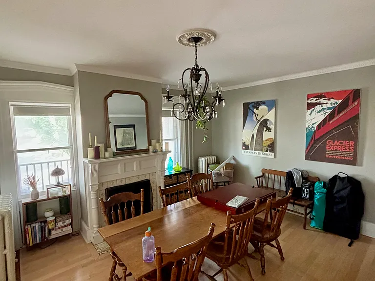 222 S Winooski Ave — Photo 1