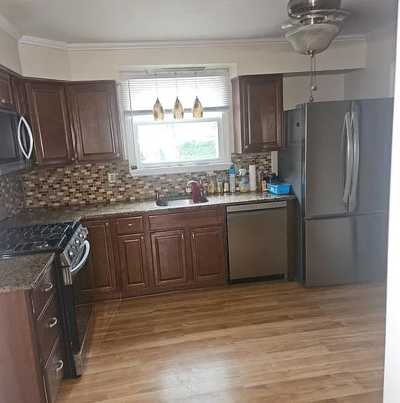 206 Stevenson Ave — Photo 6