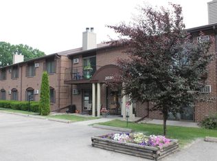 2030 Allen Blvd #3, Middleton, WI 53562