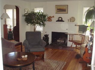 33-35 Henderson Ter #33F, Burlington, VT 05401