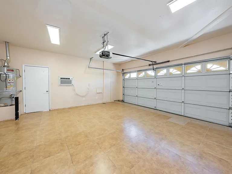 5857 W Millbrae Ave — Photo 30