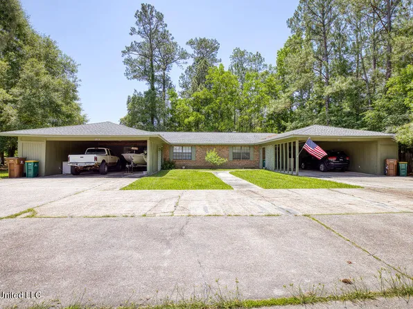 132 Via Don Ray Rd #C & D, Long Beach, MS 39560