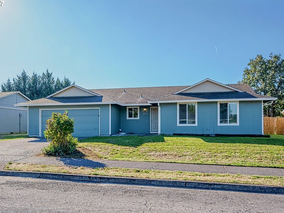 1st image of 10505 NE 44th St