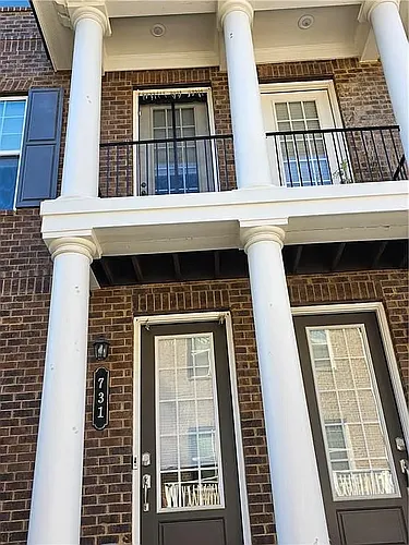 731 Topsail Ln Photo 1