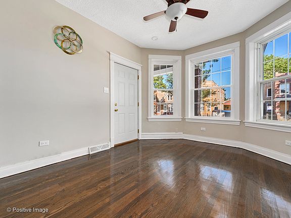 2nd image of 1046 N Monticello Ave