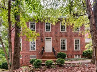 204 Woodmont Rd, Jamestown, NC 27282