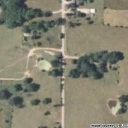 2nd image of 21699 Pine Tree Dr
