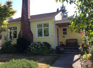 5204 37th Ave NE, Seattle, WA 98105
