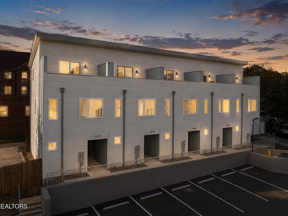 1st image of 113 E Oldham Ave #103