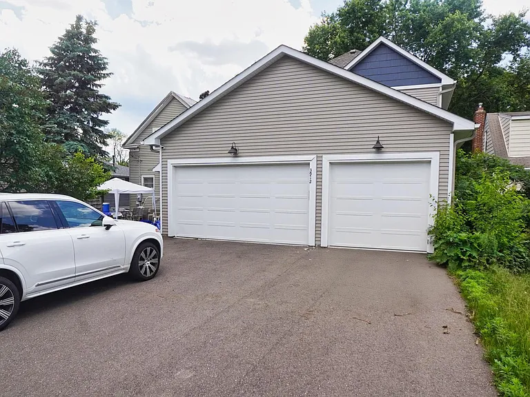 3912 Quail Ave N — Photo 26