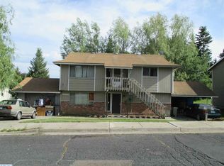315 NW Robert St, Pullman, WA 99163