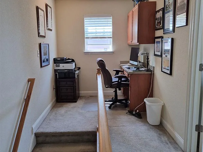 4900 Boyle Ct — Photo 23