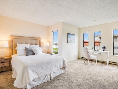 490 Mariners Island Blvd APT 101, San Mateo, CA, 94404