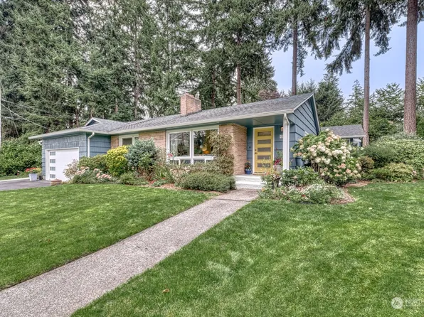 717 San Juan Avenue, Fircrest, WA 98466