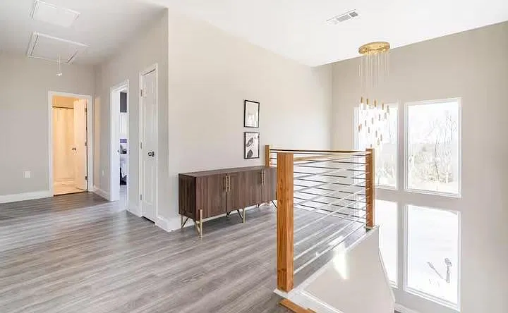 4 bed, 3.5 bath, 3200 sqft, $3,200 — Photo 2