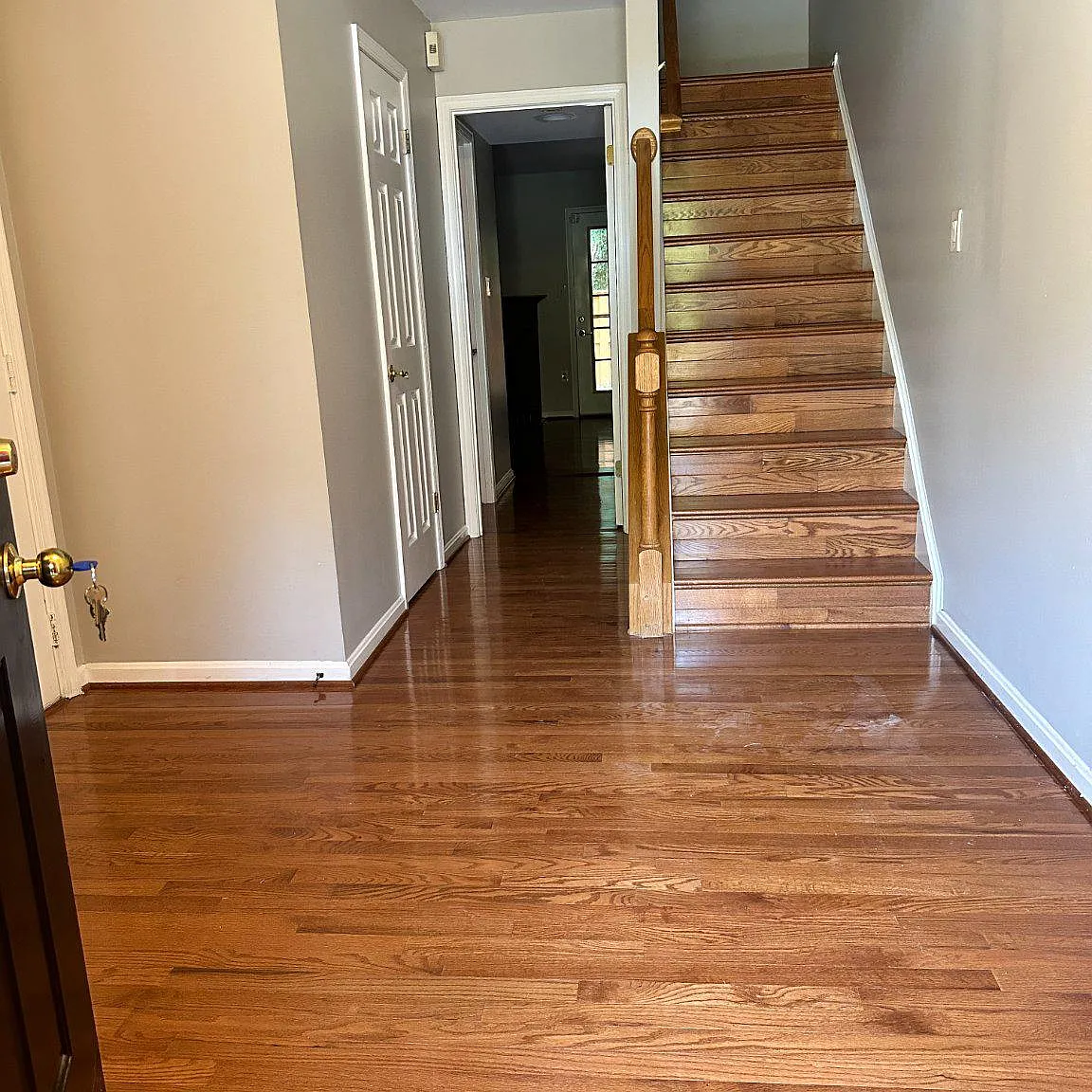 3 bed, 4.0 bath, 1536 sqft, $3,400 — Photo 3