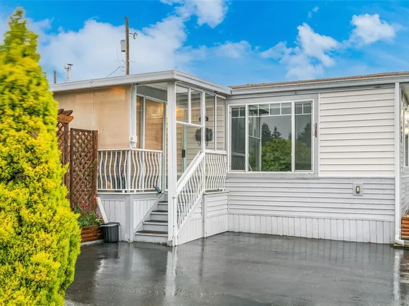 6325 Metral Dr #64, Nanaimo, BC V9T 6P9