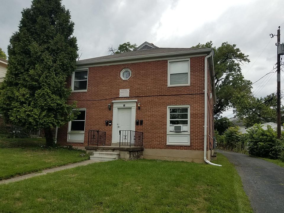 1st image of 55 Woodcrest Ave #3