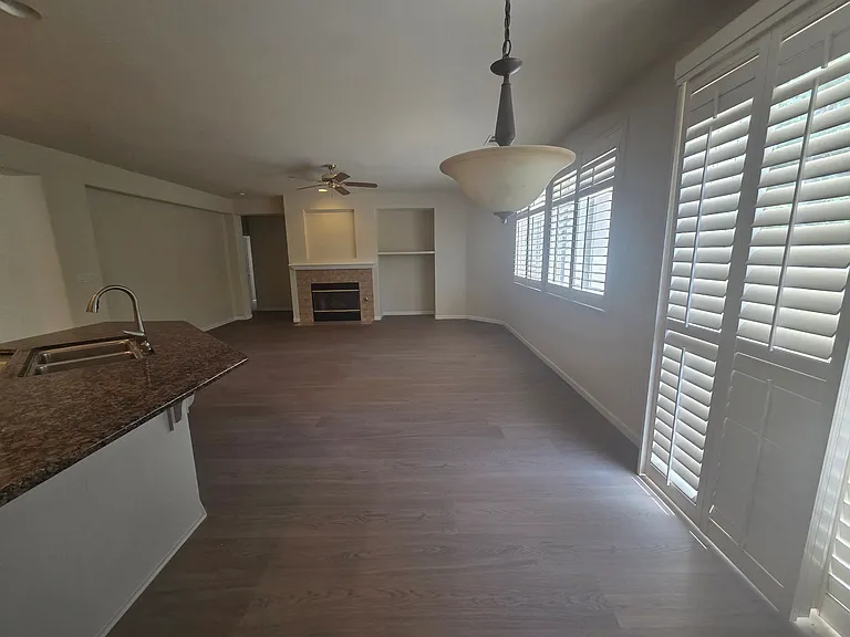 2086 Shenandoah Dr — Photo 8