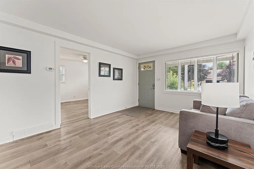 3 bed, $2,250 — Photo 4