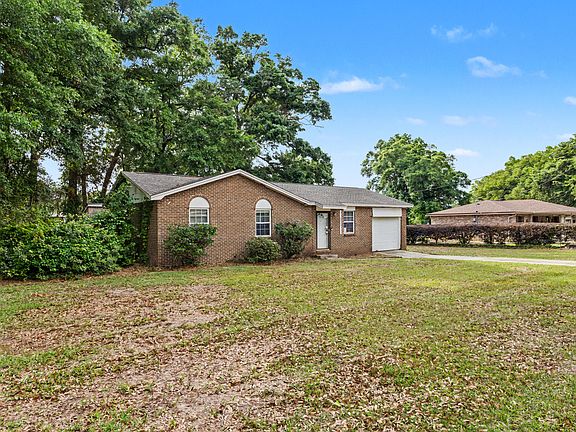 3rd image of 4637 Dean Dr