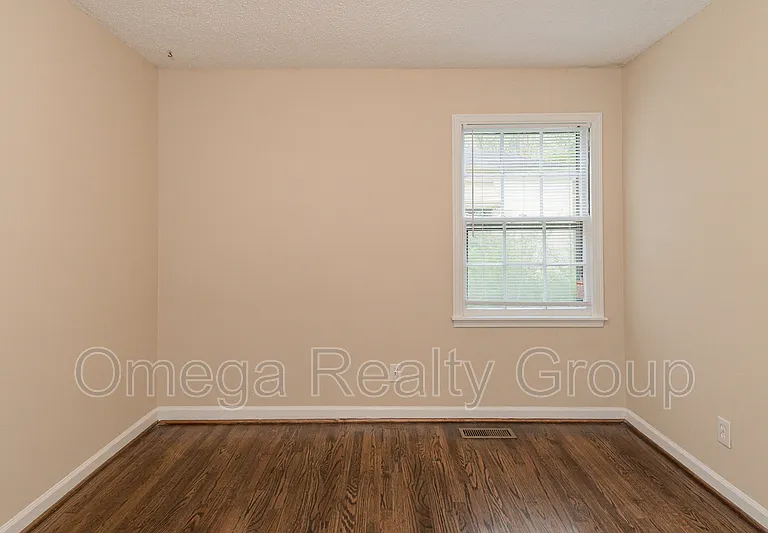 525 Annie Laura Dr — Photo 29