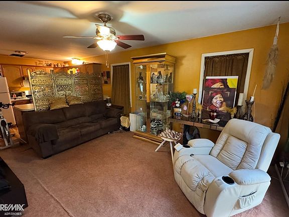 2nd image of 15029 Stephens Dr