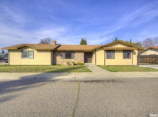 1281 Silverton Ave, Turlock, CA 95382