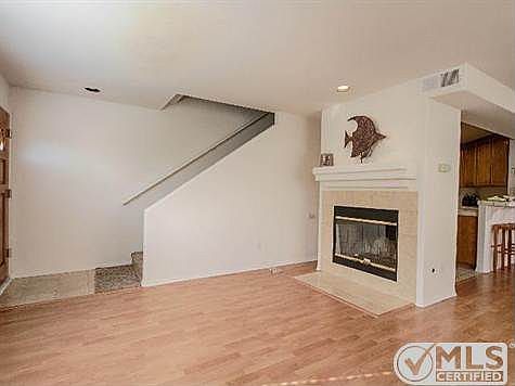 3rd image of 4069 Lamont St Unit 2