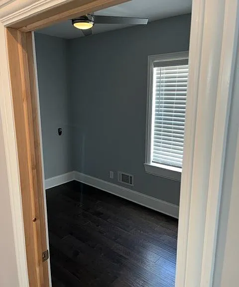 4039 N Whipple St #2 — Photo 14