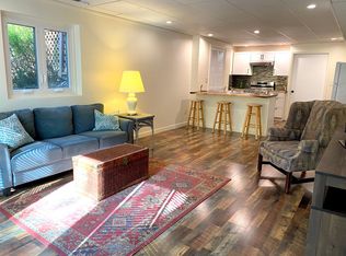 1903 Overland Dr, Chapel Hill, NC 27517