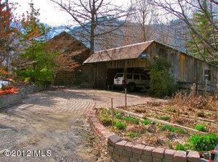 9768 Mountain Home Rd, Leavenworth, WA 98826