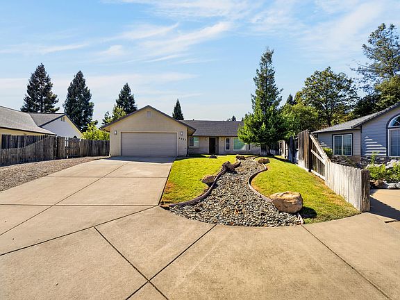 3rd image of 4493 Hillington Ct