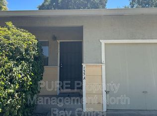 755 El Rio St APT A, Ukiah, CA 95482