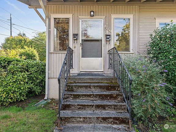 2nd image of 4001 S Thompson Avenue #A/B
