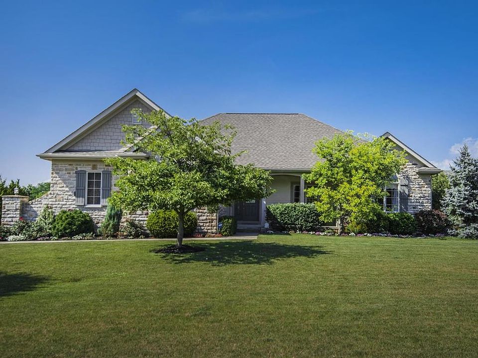 1st image of 10755 White Fir Ln