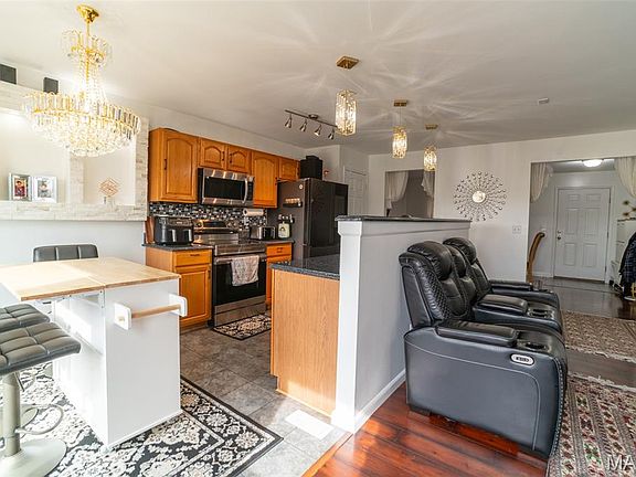 5th image of 3558 Pearson Pointe Ct