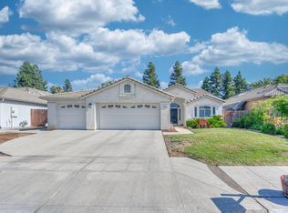3774 W Stuart Ave, Fresno, CA