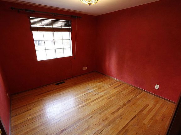 Upstairs 3rd Bedroom