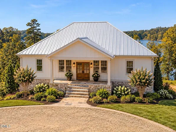 326 Old North Carolina 57 Hwy, Semora, NC 27343