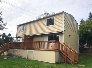 1934 Sheridan Rd #B, Bremerton, WA 98310