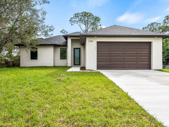 3705 37th St SW, Lehigh Acres, FL 33976