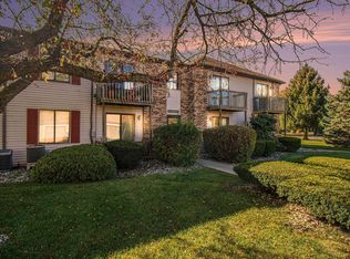 1006 Clarinet Blvd E, Elkhart, IN 46516