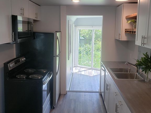 4th image of 30 Naylor St