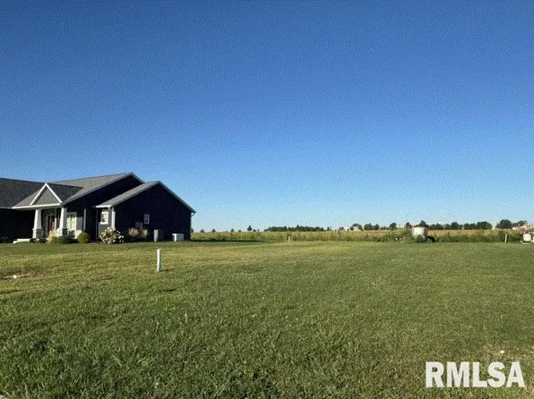 404 Burr Oak Dr, Williamsville, IL 62693