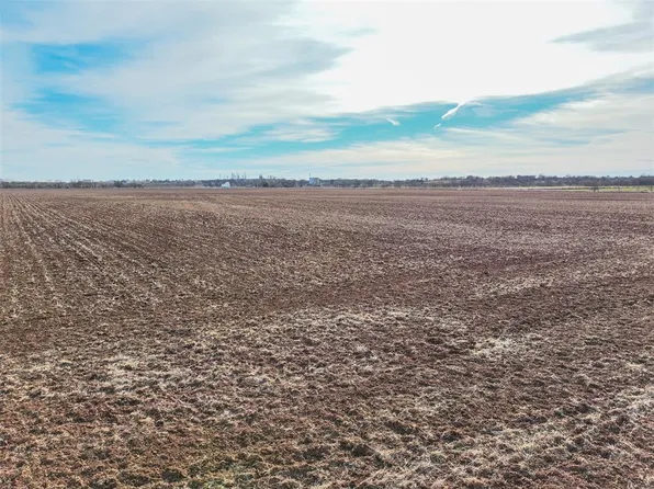 Highway 19, Maysville, OK 73057